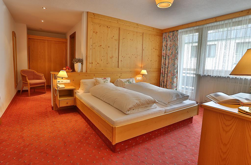 Hotel Astoria Серфаус Экстерьер фото