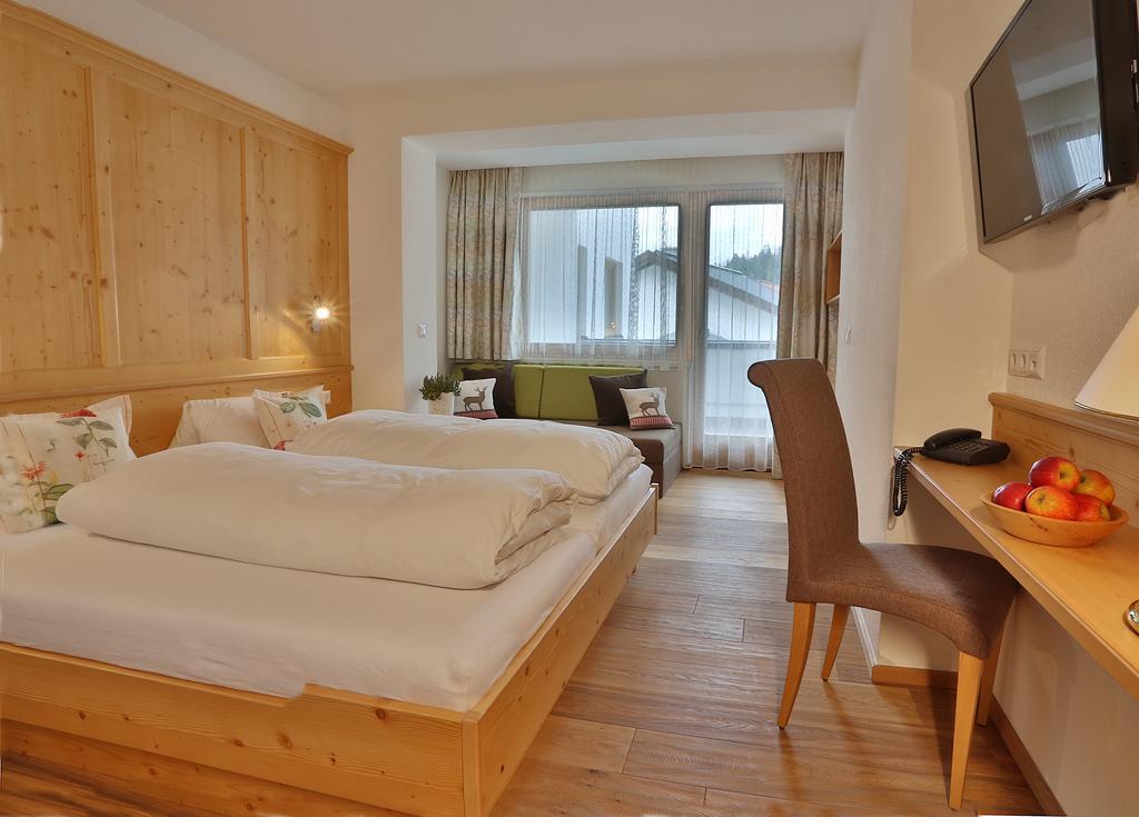 Hotel Astoria Серфаус Экстерьер фото